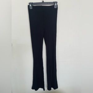 Comfy black ribbed pants